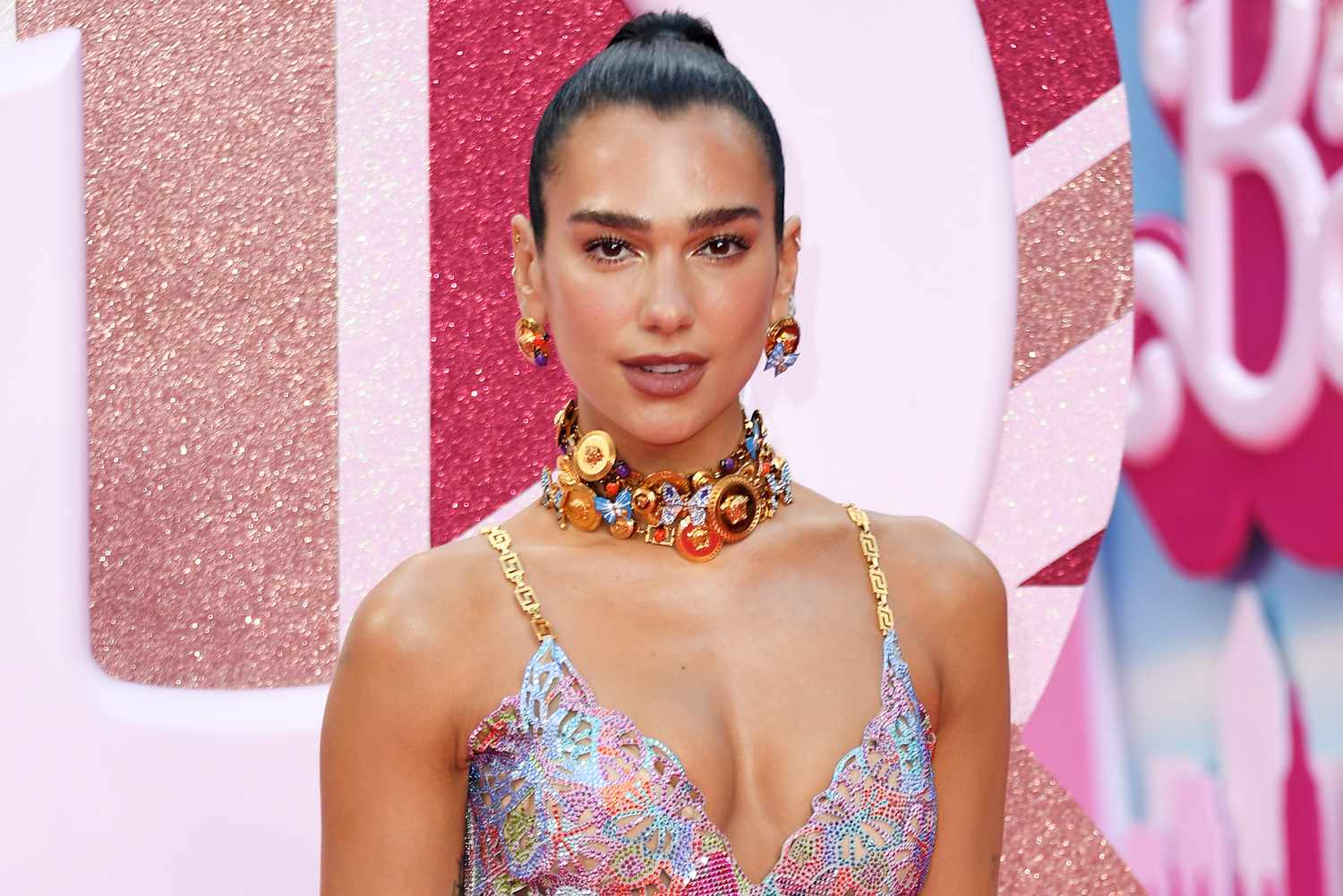 Dua Lipa: Έσβησε τα πάντα από το instagram της