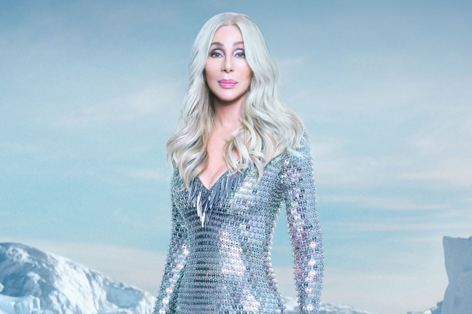 CHER: ΕΤΟΙΜΑΖΕΤΑΙ ΓΙΑ GLASTONBURY;