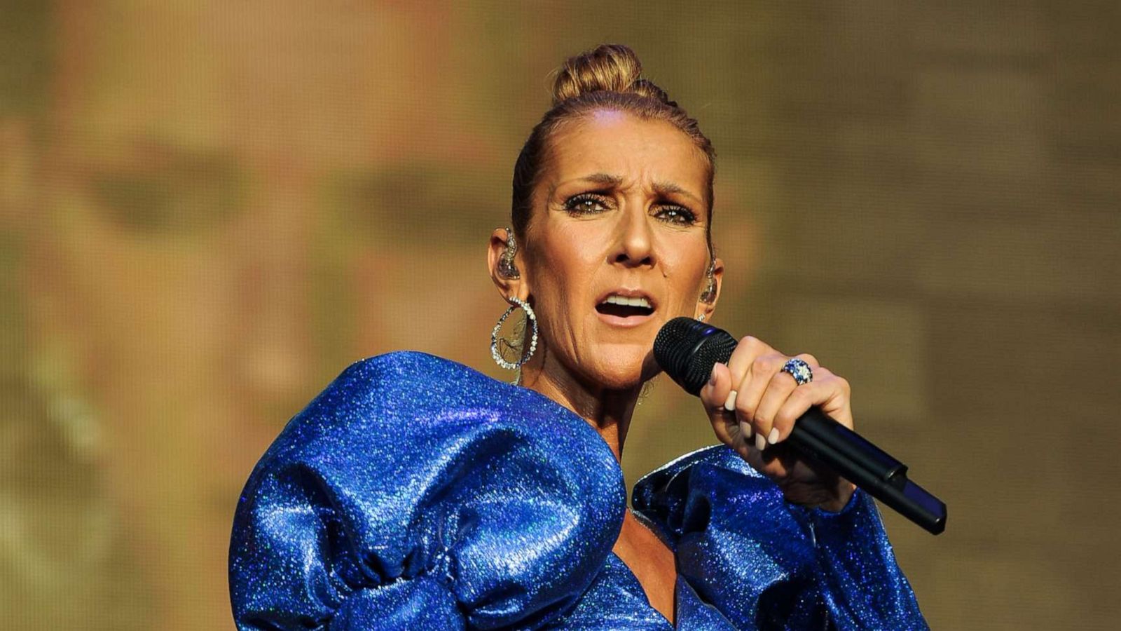 Celine Dion: Η κατάσταση υγείας της επιδεινώθηκε – Τι αποκαλύπτει η αδερφή της