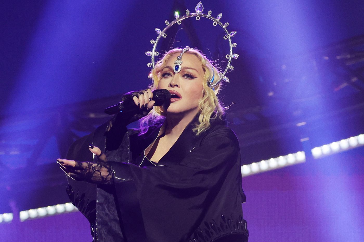 Madonna: Ερμήνευσε για πρώτη φορά το “Express Yourself” κατά τη διάρκεια της Celebration Tour