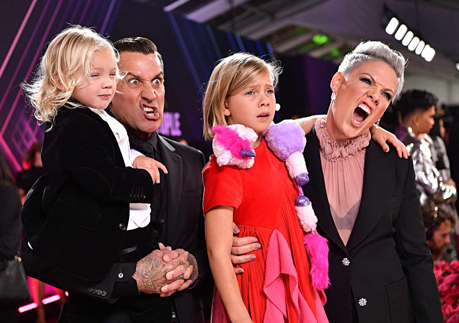 P!nk: Σχεδόν χώρισαν με τον Carey Hart πριν φτάσουν στην 18η επέτειό τους