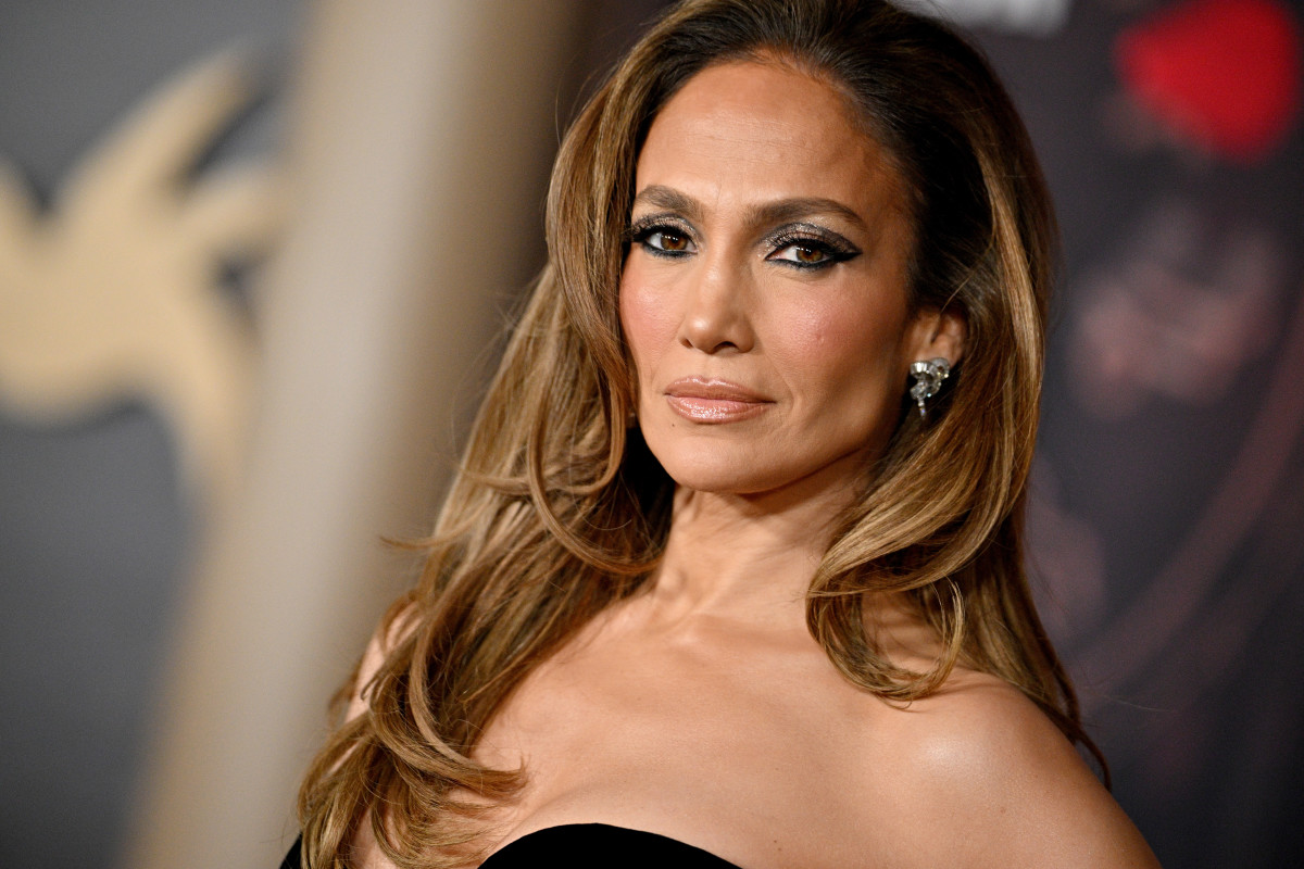 Jennifer Lopez: #1 στο Amazon η ταινία της “This Is Me… Now: A Love Story”