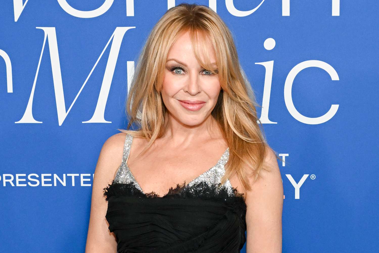 Kylie Minogue: Παρέλαβε το Icon Award στα Billboard Women in Music Awards