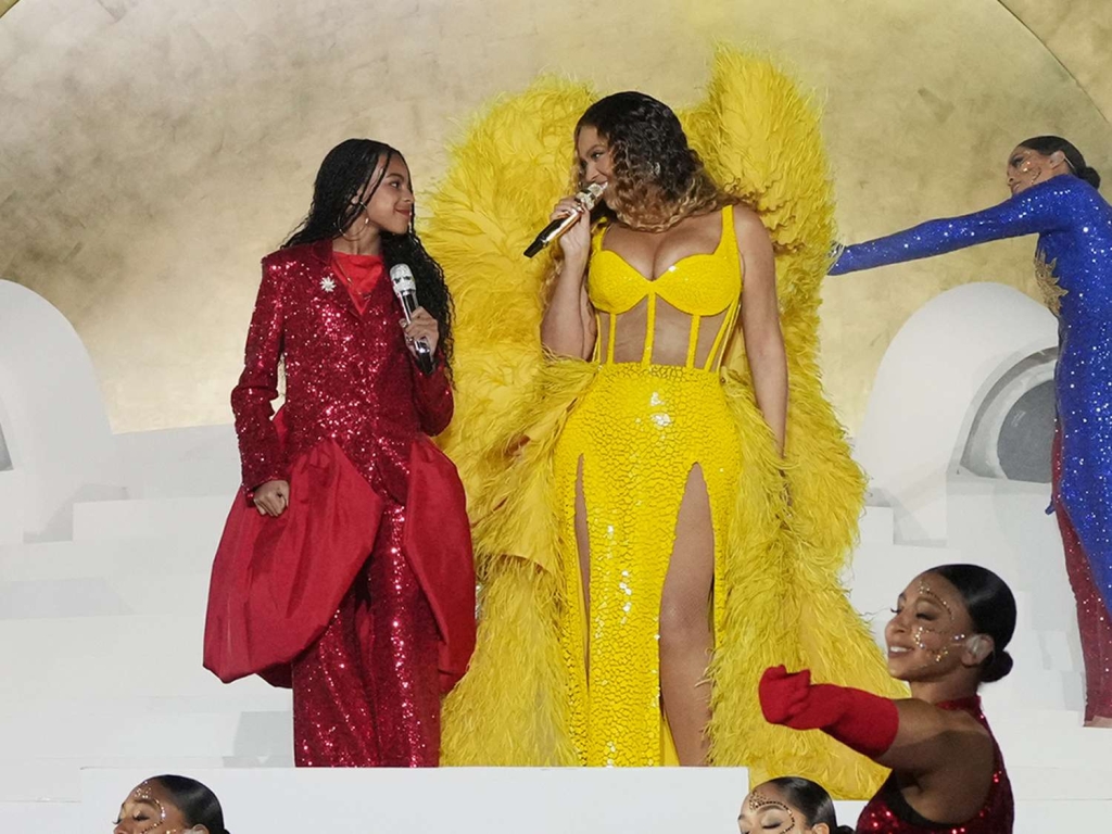 Beyoncé: Πρωταγωνιστεί μαζί με την Blue Ivy στο trailer του "Mufasa"