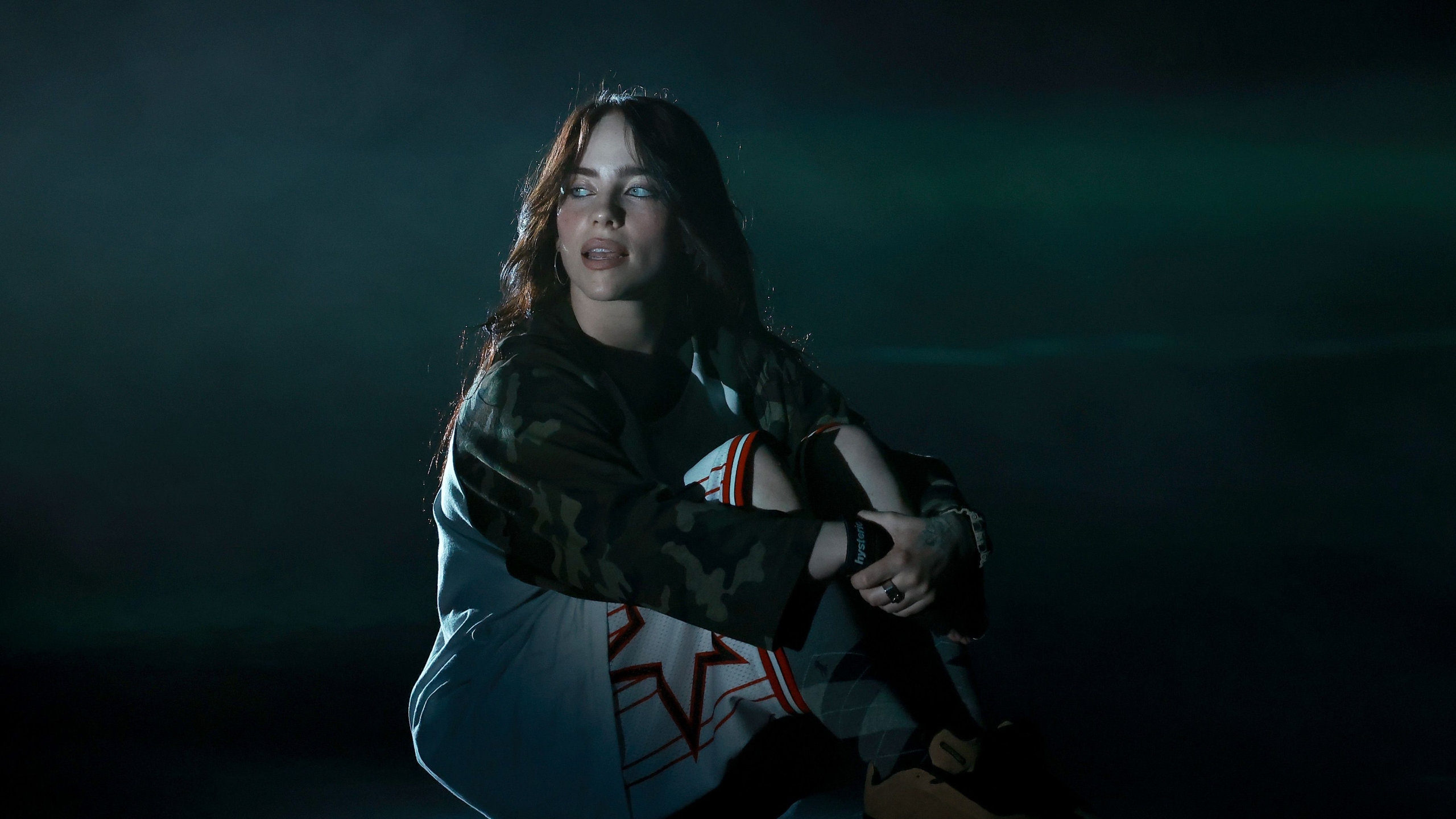 Billie Eilish: Έγινε μόλις η τρίτη καλλιτέχνις με πάνω από 100 εκατ. μηνιαίους ακροατές στο Spotify