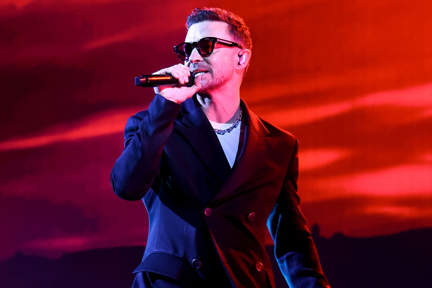 Justin Timberlake: Πώς σχολίασε on stage τη σύλληψή του