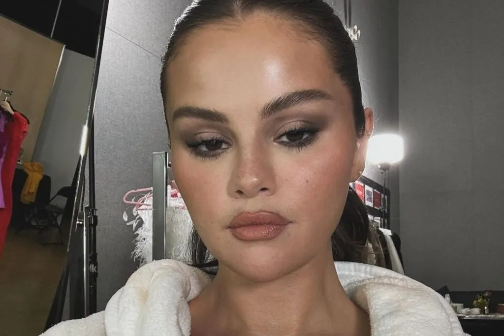 Selena Gomez: Απαντά στα σχόλια για πλαστικές επεμβάσεις – “Αφήστε με ήσυχη”