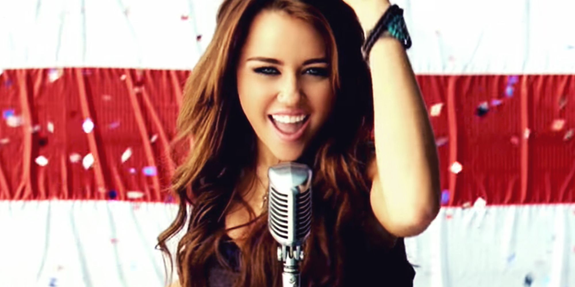 Miley Cyrus: Βίντεό της από τα ’00s ξεπέρασε 1 δις προβολές στο YouTube