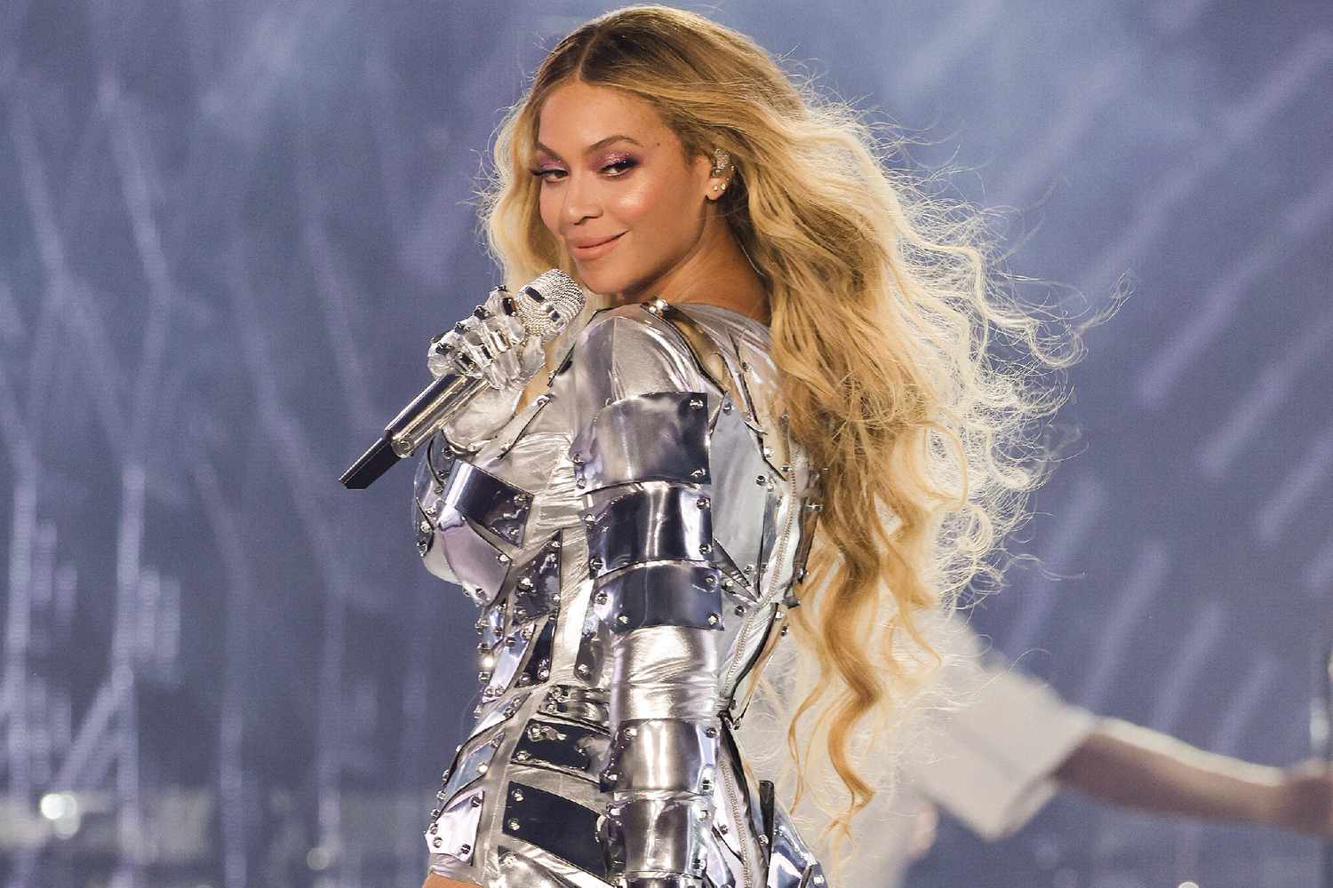 Beyoncé: Τα αμερικανικά μουσικά βραβεία country τη σνόμπαραν στις υποψηφιότητές τους