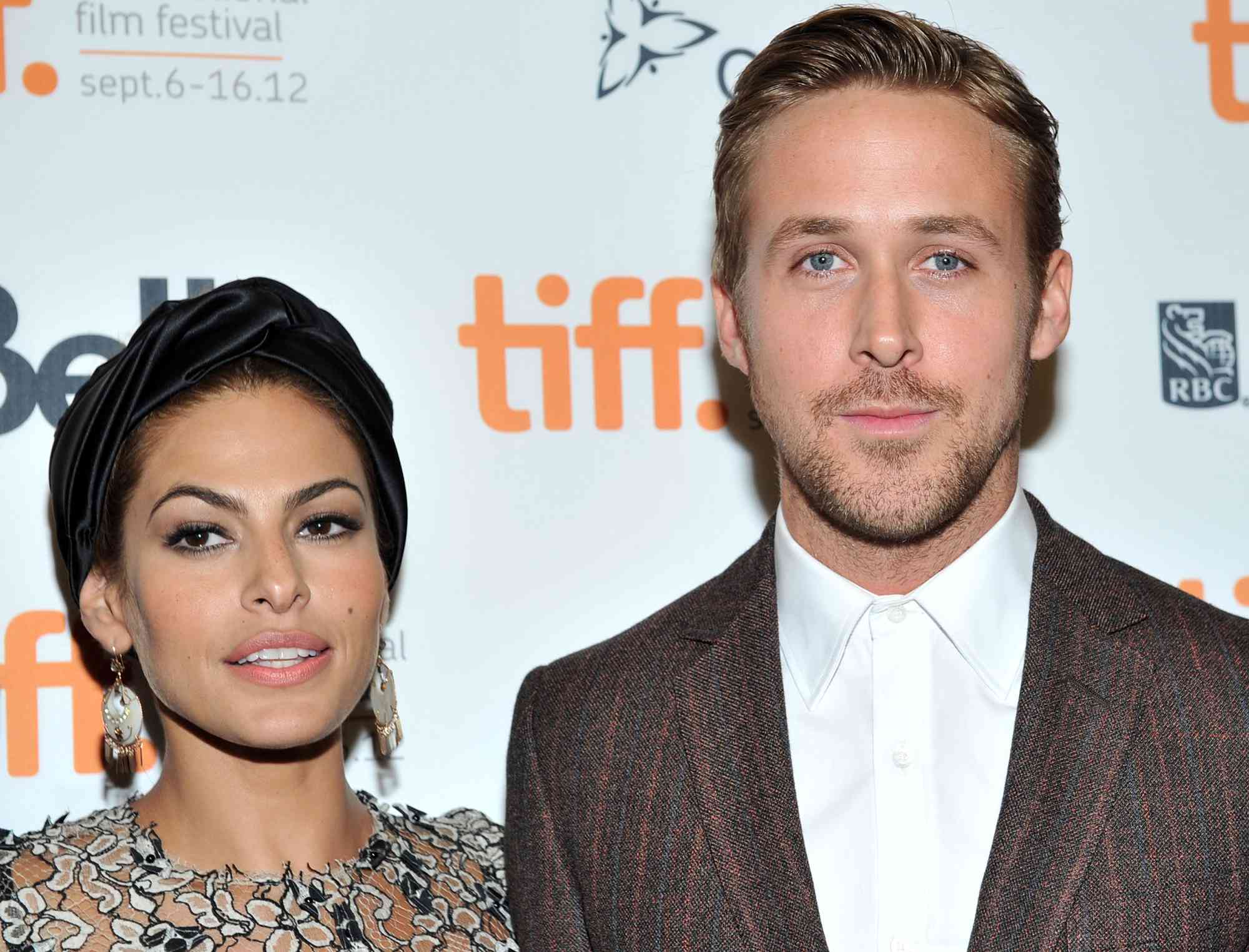 Eva Mendes: “Ο Ryan Gosling με κάνει να νιώθω σέξι”