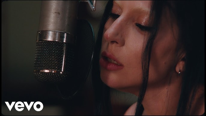 Lady Gaga: Κυκλοφόρησε την acoustic εκδοχή του “Disease”