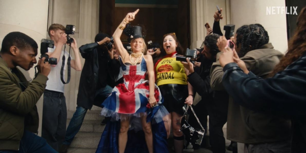 Η Fergie κυκλοφορεί νέο μουσικό βίντεο «London Bridge» για τη σειρά του Netflix Too Much