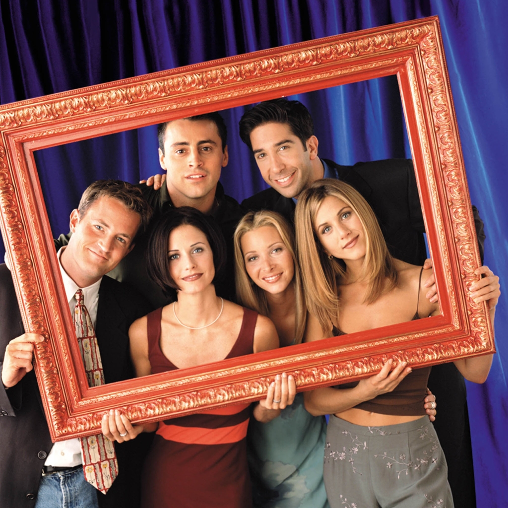 Η Courteney Cox για τα γυρίσματα του «Friends»: «Αγκαλιάζαμε ο ένας τον άλλον»