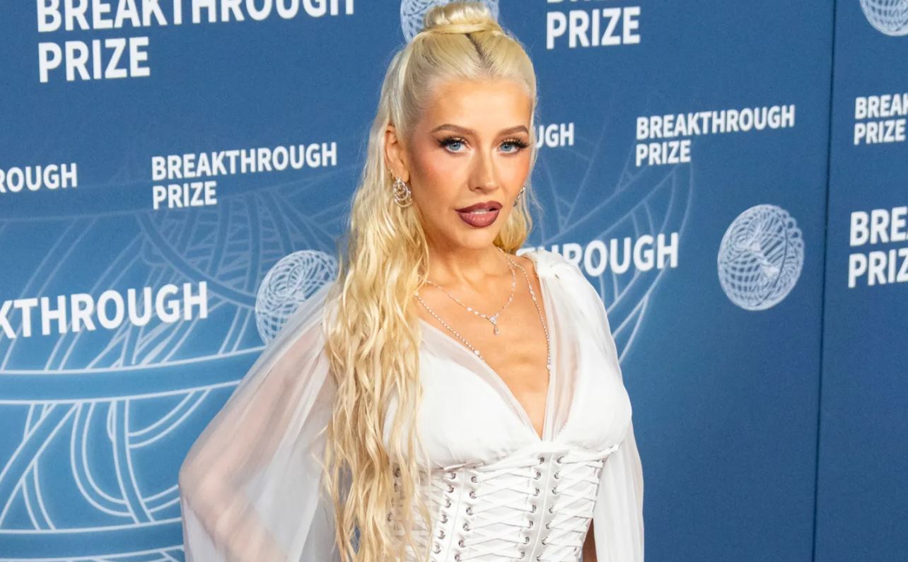 Η Christina Aguilera θα συνδυάσει ένα «πολύ προσωπικό» ντοκιμαντέρ με ένα εξίσου οικείο νέο άλμπουμ