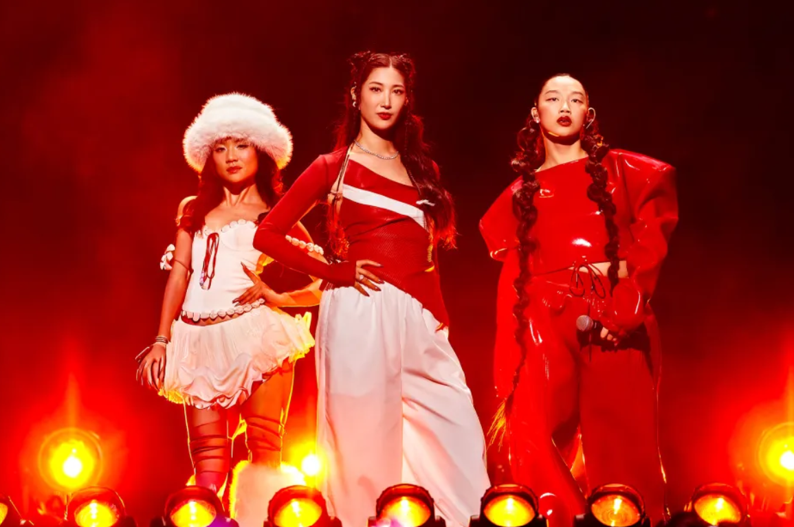 Το «Golden» των HUNTR/X ξεπερνά τον εορταστικό ανταγωνισμό