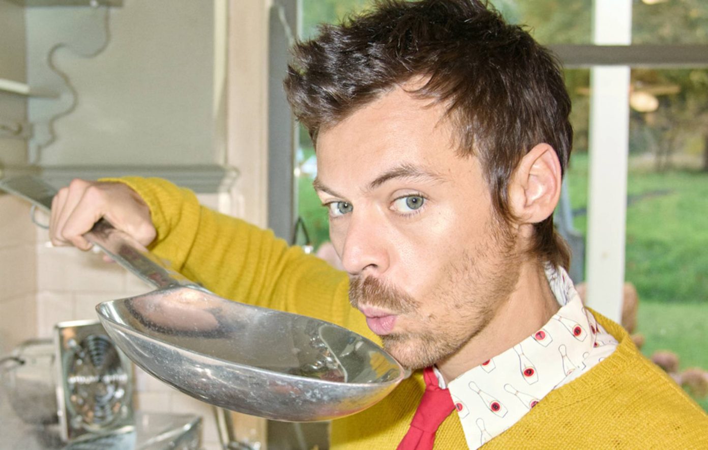 ΑΥΤΟ ΕΙΝΑΙ ΤΟ ΝΕΟ ΤΡΑΓΟΥΔΙ ΤΟΥ HARRY STYLES