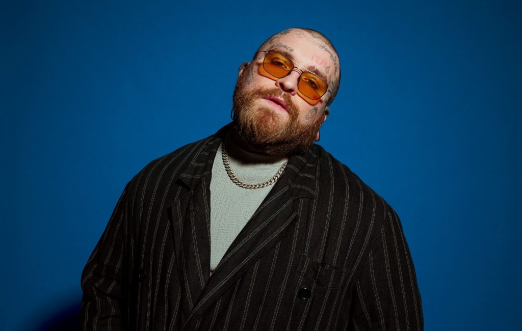 Ο Teddy Swims και ο Luke Combs θα εμφανιστούν στο Madden Bowl της EA Sports