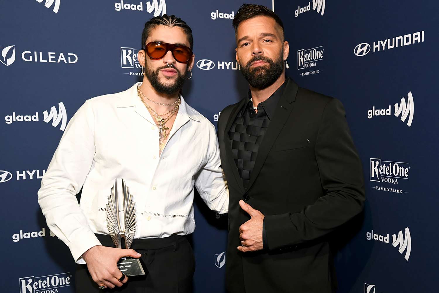 Ο Ricky Martin γράφει ανοιχτή επιστολή στον Bad Bunny μετά τη νίκη του στα Grammy