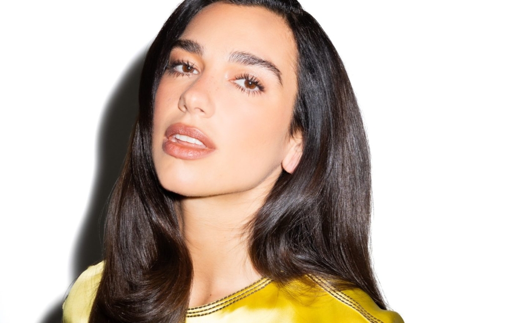 Η Dua Lipa θα επιμεληθεί το Λογοτεχνικό Φεστιβάλ του Λονδίνου