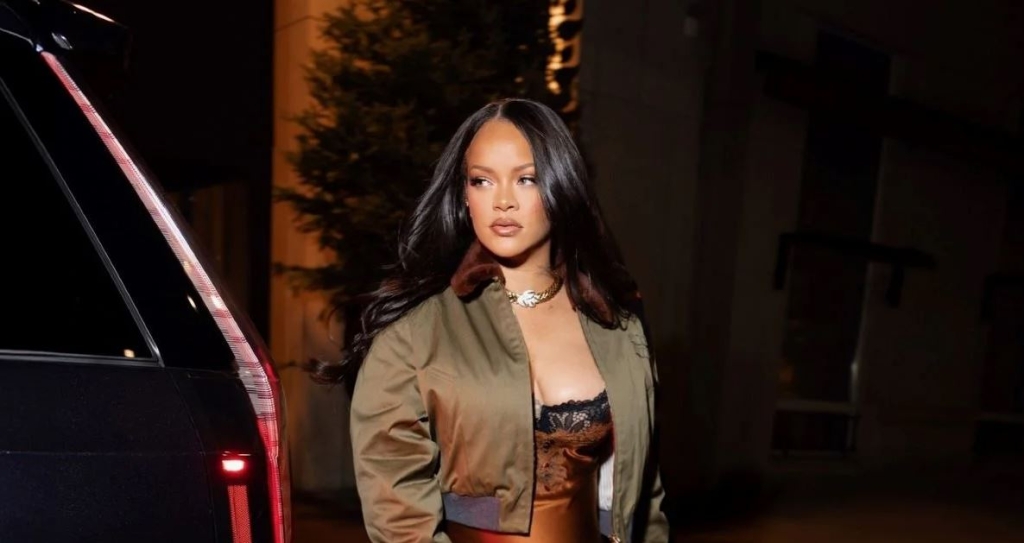 Η Rihanna περιγράφει τη στιγμή που ξύπνησε τον A$AP Rocky και τα τρία παιδιά τους και έτρεξαν να σωθούν