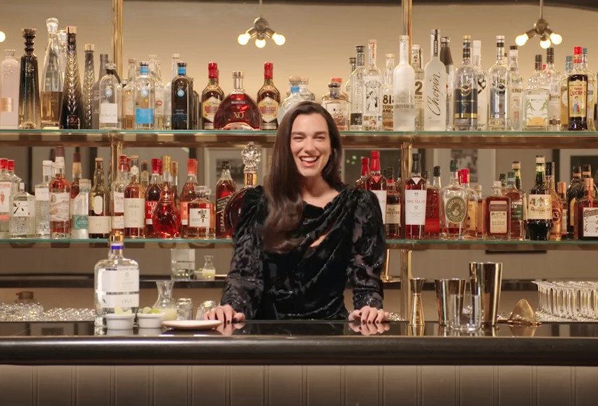 Dua Lipa: «...ένα από τα καλύτερα ποπ τραγούδια που έχουν γραφτεί ποτέ»